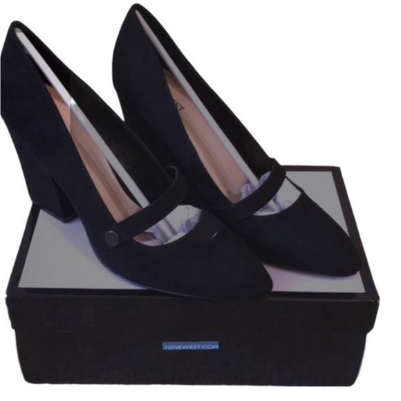 !HOST PICK! Nine West 🆕 NIB Suede Mary Janes Block Heels in black. Sz 6.5. Chic! - Picture 1 of 6